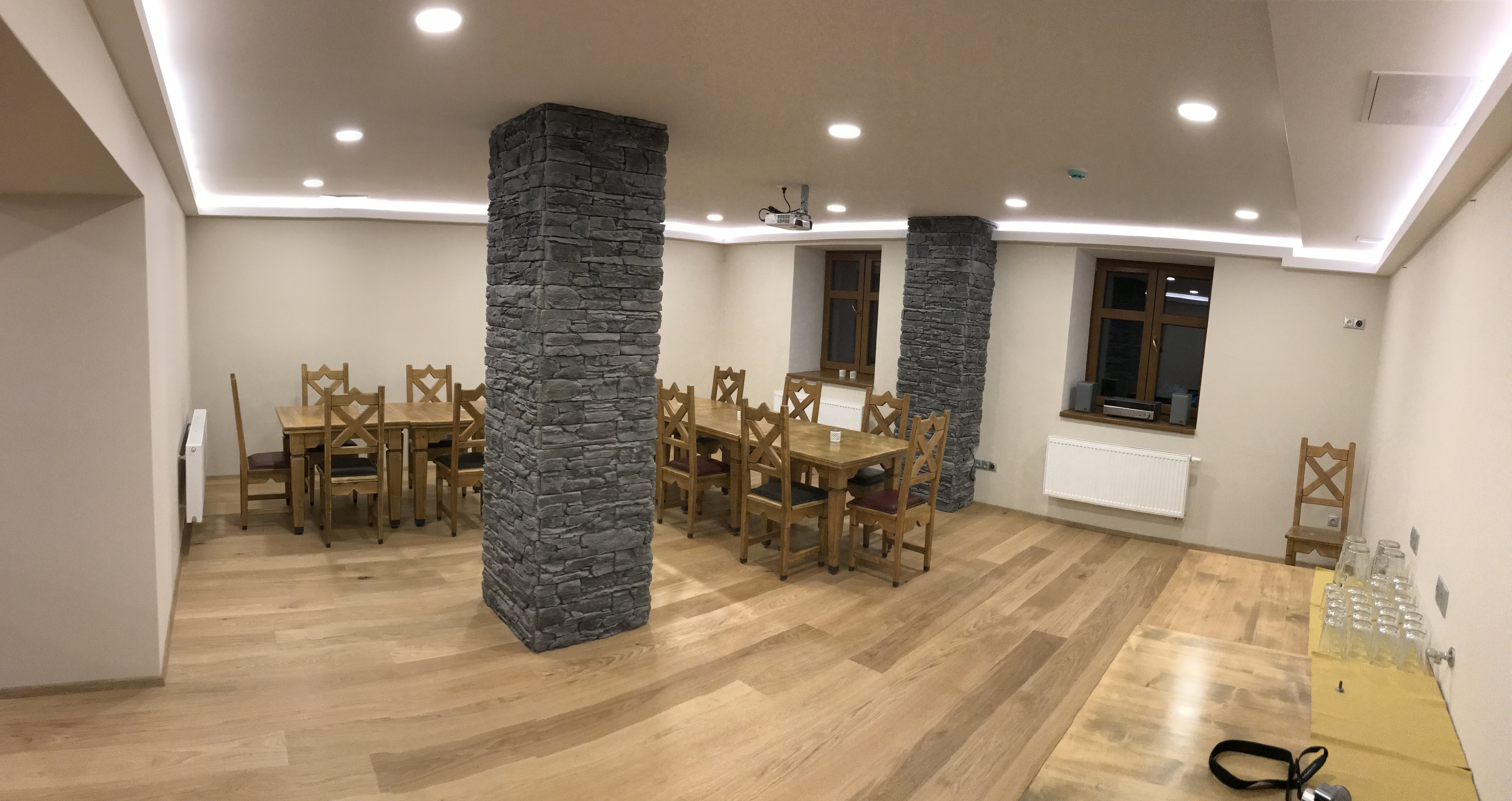 LED pásek RGB+W TB 3000K 14.4W 24V CRI>90